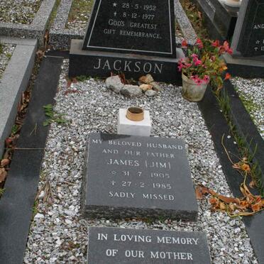 JACKSON James 1905-1985 &amp; Emily 1911-2001 :: JACKSON Merle 1952-1977