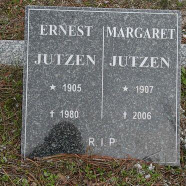 JUTZEN Ernest 1905-1980 &amp; Margaret 1907-2006