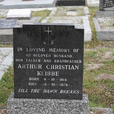 KLIBBE Arthur Christian 1914-1978 &amp; Dorothy May COURT 1918-2002