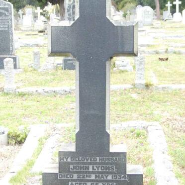 L - Vanne :: Surnames - L