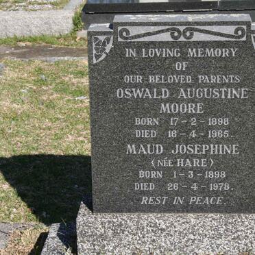 MOORE Oswald Augustine 1989-1965 & Maud Josephine HARE 1898-1978