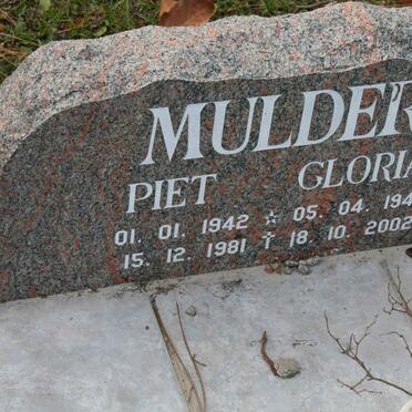 MULDER Piet 1942-1981 &amp; Gloria 1940-2002