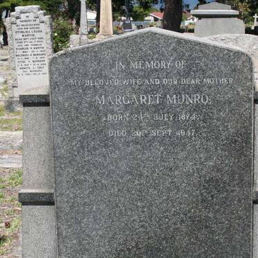 MUNRO Margaret 1874-1947