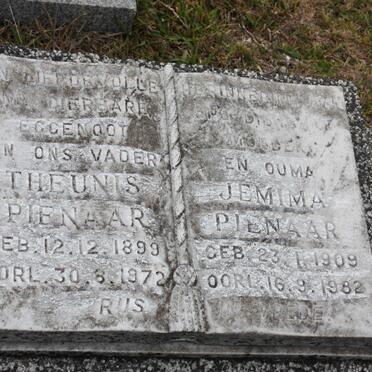 PIENAAR Theunis 1899-1972 &amp; Jemima 1909-1982