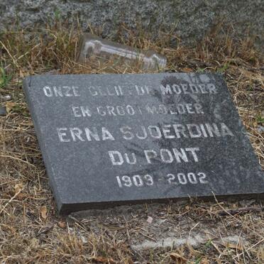 PONT Erna Sjoerdina, du 190?-2002