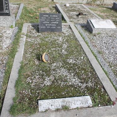 TERBLANCHE Johan James Stephen 1914- &amp; Irma Gloria 1914-1971