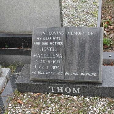 THOM Joyce Magdelena 1917-1974