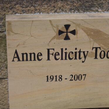 TODD Anne Felicty 1918-2007