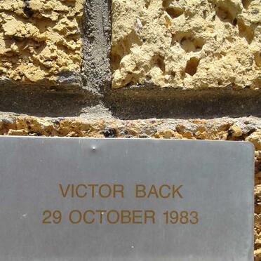 BACK Victor -1983