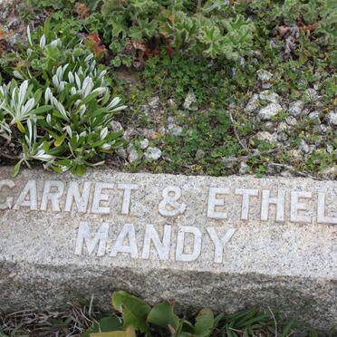 MANDY Garnet &amp; Ethel