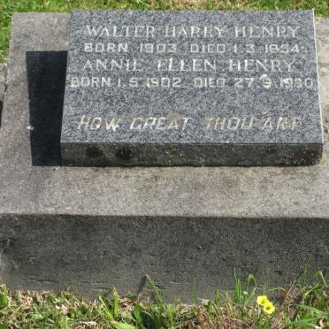 HENRY Walter Harry 1903-1954 &amp; Annie Ellen 1902-1980