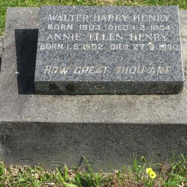 HENRY Walter Harry 1903-1954 &amp; Annie Ellen 1902-1980