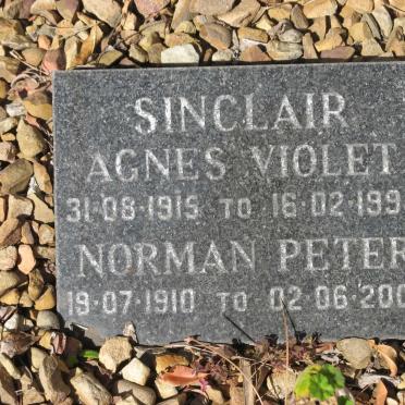 SINCLAIR Norman Peter 1910-2002 &amp; Agnes Violet 1915-1994
