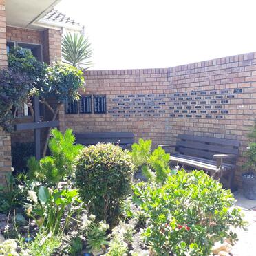 3.  Overview / Oorsig St Mark's Methodist Church, Edgemead, Memorial wall