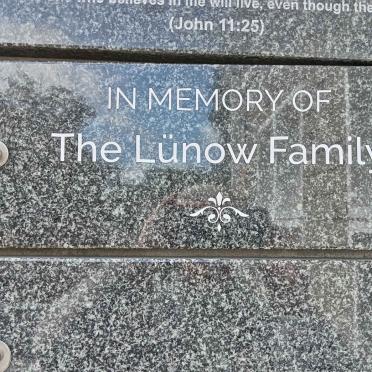 LÜNOW Family