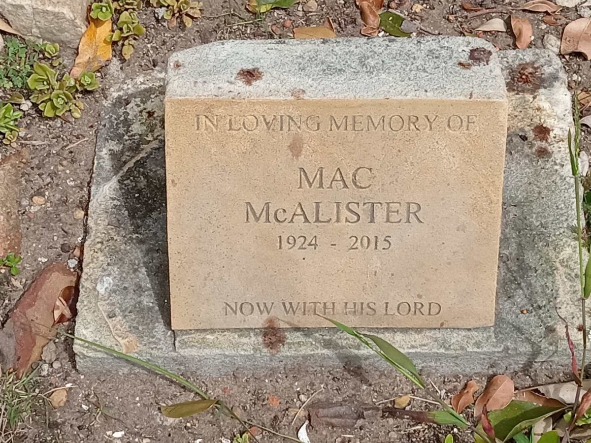 McALISTER Mac 1924-2015