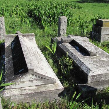 YOUNG Edward Carder -1896 &amp; Eliza -1911