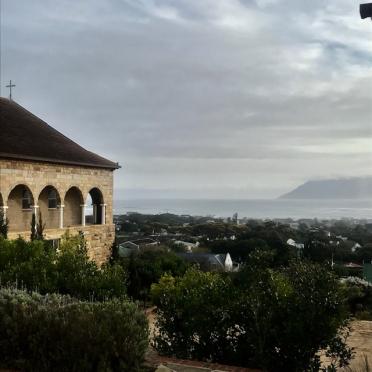 Western Cape, KOMMETJIE, St. Joseph's Catholic Church, Single grave and Memorial Wall