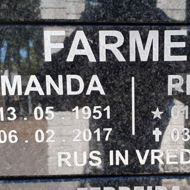FARMER Pierre 1950-2022 &amp; Amanda 1951-2017