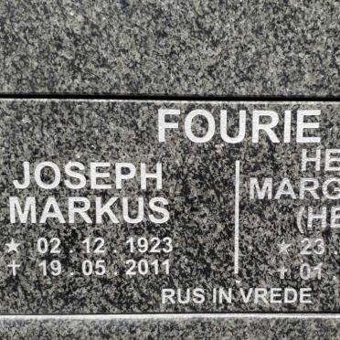 FOURIE Joseph Markus 1923-2011 &amp; Hester Margaretha 1927-2013