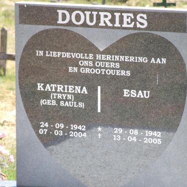 DOURIES Esau 1942-2005 &amp; Katriena SAULS 1942-2004
