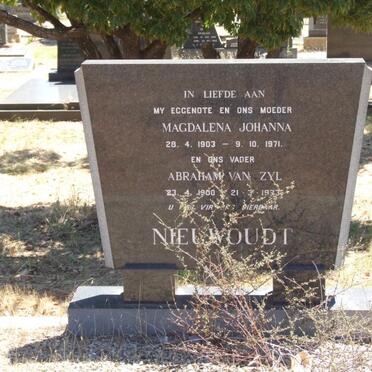 Nieuwoudt, Magdalena Johanna + Abraham van Zyl
