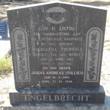 ENGELBRECHT Josias Andreas 1885-1968 &amp; Magdalena Fredrika VAN DEN BERG 1883-1962