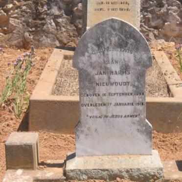 Western Cape, CLANWILLIAM district, Citrusdal, Lange Valley 433 farm, Korhaanshoogte, farm cemetery