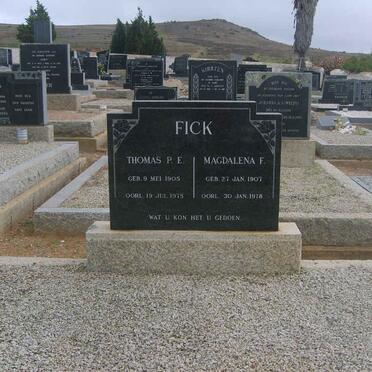 FICK Thomas P.E. 1905-1975 &amp; Magdalena F. 1907-1978