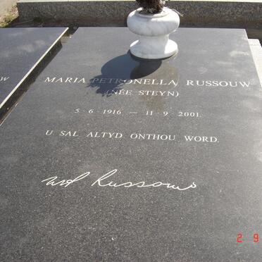 RUSSOUW Maria Petronella nee STEYN  1916-2001