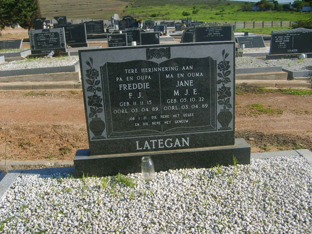 LATEGAN F.J. 1915-1989 &amp; M.J.E. 1922-1989