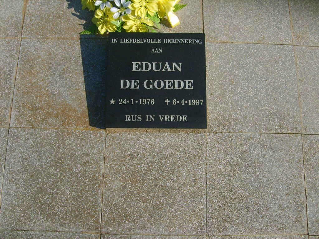 GOEDE Eduan, de 1976-1997