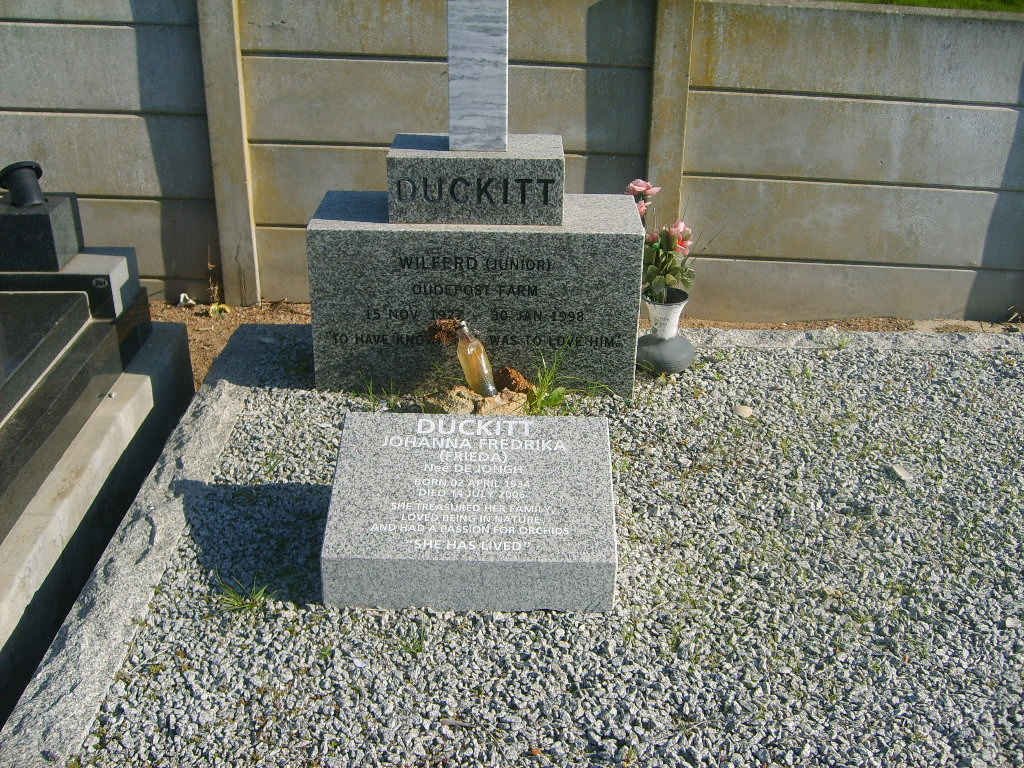 DUCKITT Wilferd 1927-1998 &amp; Johanna Fredrika DE JONGH 1934-2006