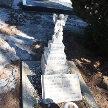MAREE Edna May nee DEVERELL 1904-1957 :: MAREE David 1945-1947