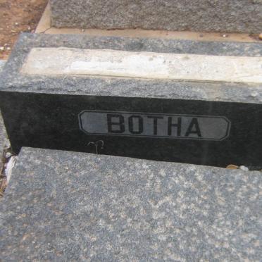 BOTHA Johanna J. nee WEYERS 1876-1940 :: DE JAGER Anna E. 1904 -1939