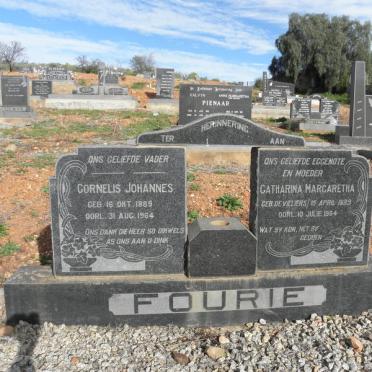 FOURIE Cornelis Johannes 1889-1964 &amp; Catharina Margaretha DE VILLIERS 1889-1964