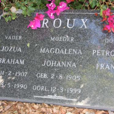 ROUX Jozua Abraham 1907-1990 &amp; Magdalena Johanna 1905-1999 :: ROUX Petronella Fransina