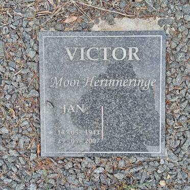 V - Surnames starting with the letter V