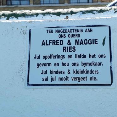 RIES Alfred &amp; Maggie