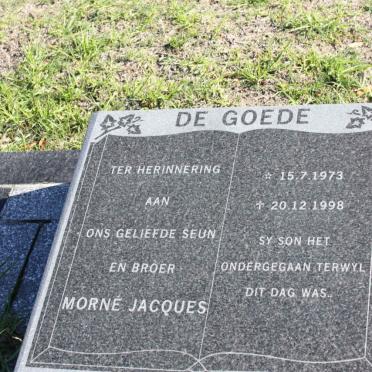 GOEDE Morne Jacques, de 1973-1998