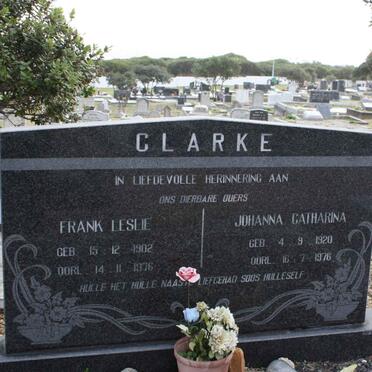 CLARKE Frank Leslie 1902-1976 &amp; Johanna Catharina 1920-1976