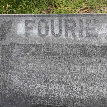 FOURIE Hendrina Petronella 1911-1987