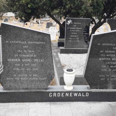 GROENEWALD Hendrik Daniel 1922-2019 &amp; Martha Magdalena Catharina 1927-1982