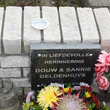 GELDENHUYS Douw &amp; Sannie