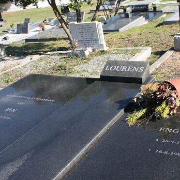 LOURENS Jan 1894-1963 &amp; Engela 1906-1998