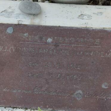 MOOLMAN W.J. nee KNOETZE 1922-1982