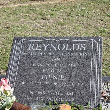 REYNOLDS Fienie 1923-1999
