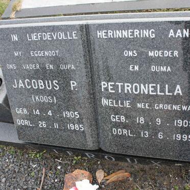 ROUX Jacobus P., le 1905-1985 &amp; Petronella H. GROENEWALD 1909-1995