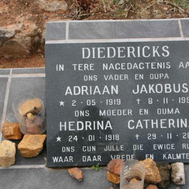 DIEDERICKS Adriaan Jakobus 1919-1990 & Hedrina Catherina 1918-2007