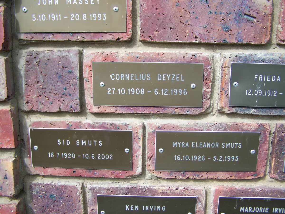 DEYZEL Cornelius 1908-1996 :: SMUTS Sid 1920-2002 :: SMUTS Myra Eleanor 1926-1995